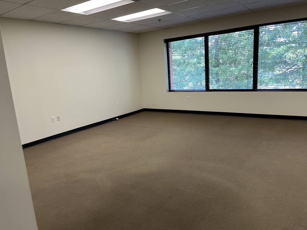 319 Littleton Road 304