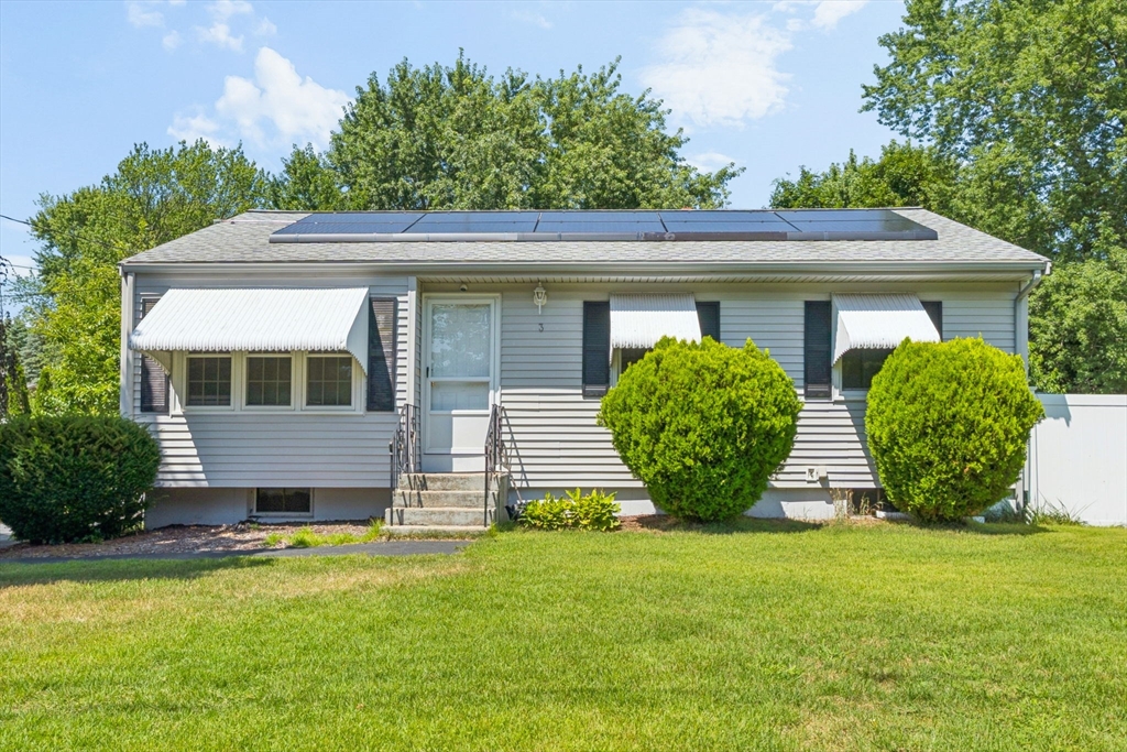 3 Gorwin DR, Medway, MA Photo #1