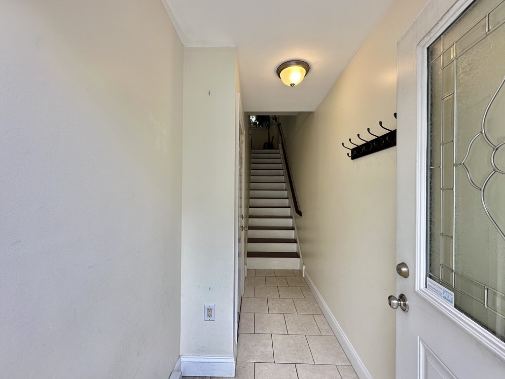 580 Quarry St 18