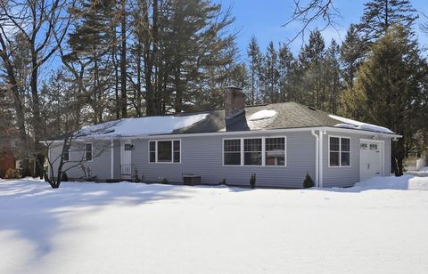 Photo of 5 Bancroft St, Westfield, MA 01085 (MLS # 73482887)