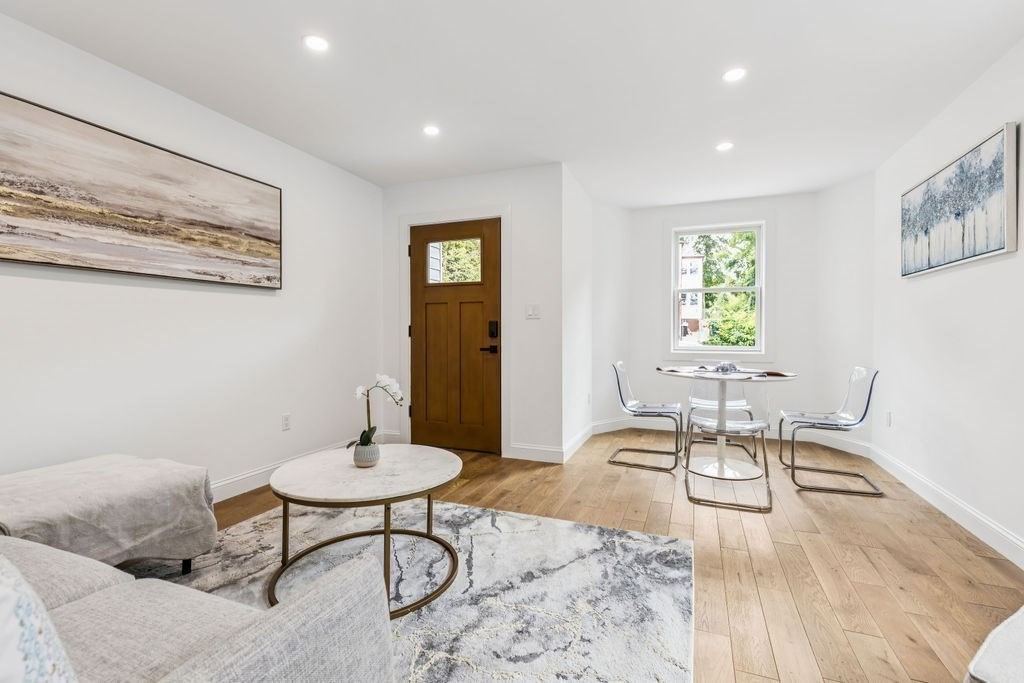 123 Nottinghill Rd 1