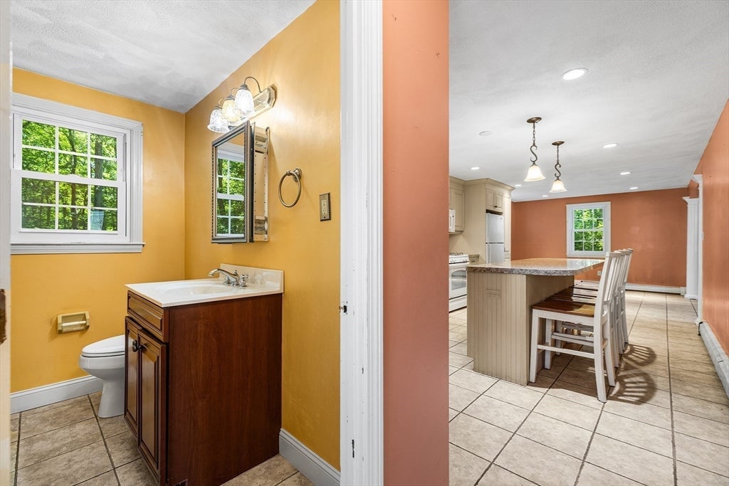 137 Catherine Dr, Abington, MA, 137 Catherine Dr, Abington, MA Photo #7
