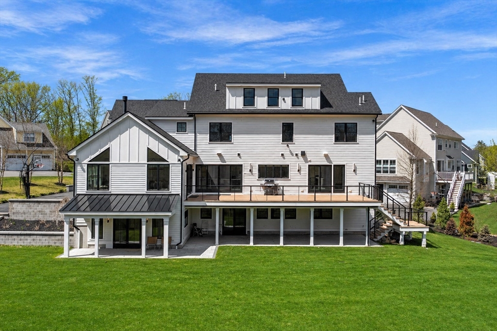 15 Spring Hill Farm Road