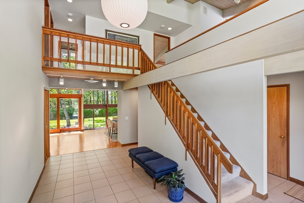 86 Stonehedge Place