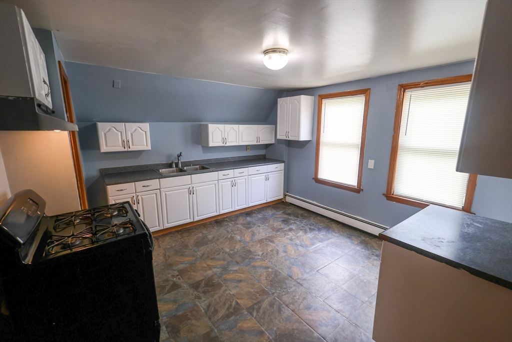 Photo 1 of 17 — 7 Gayland Street 3, Boston, MA 02125