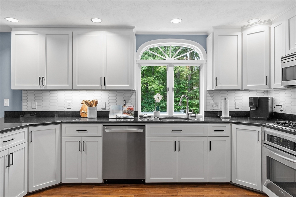35 Village Woods Rd