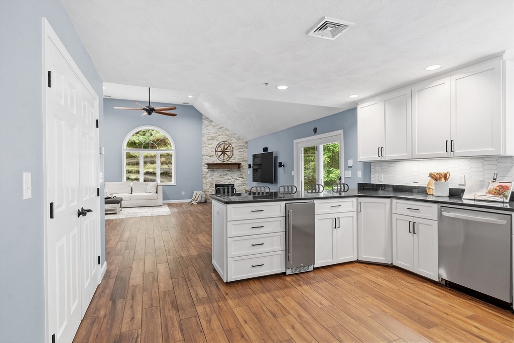 35 Village Woods Rd