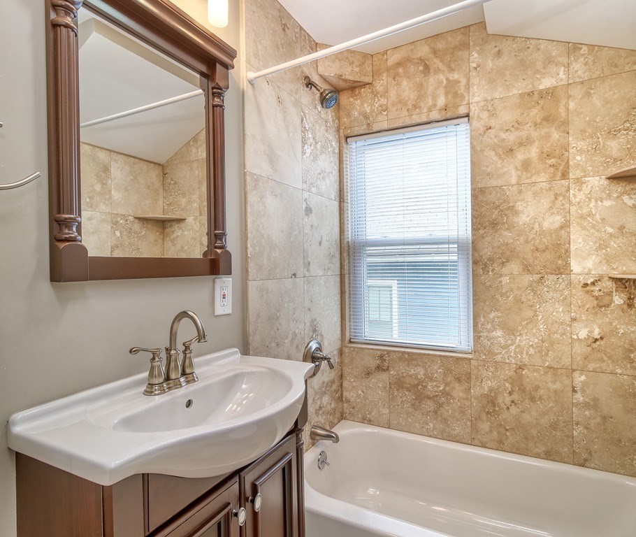 4 Cameron AVE #2, Somerville, MA Photo #19