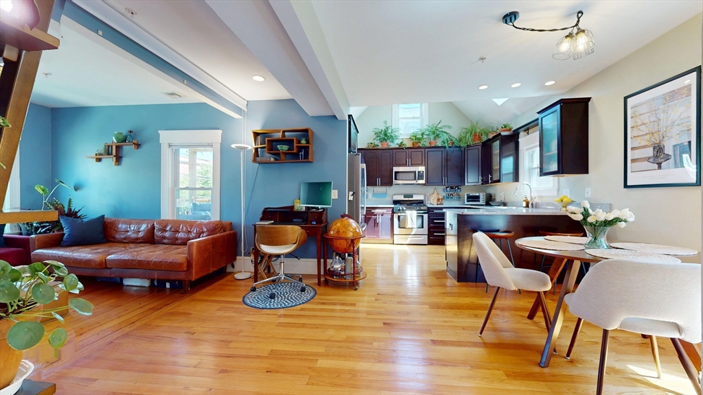 4 Cameron AVE #2, Somerville, MA Photo #16