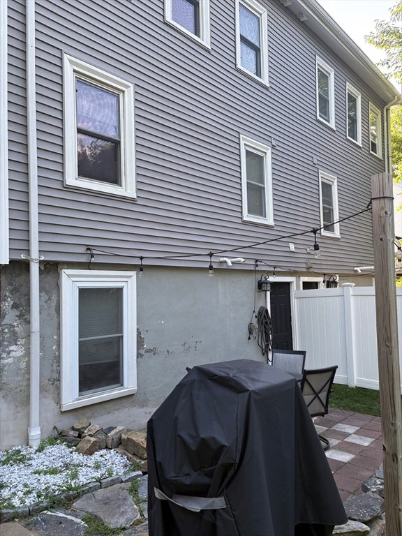22 School St 22