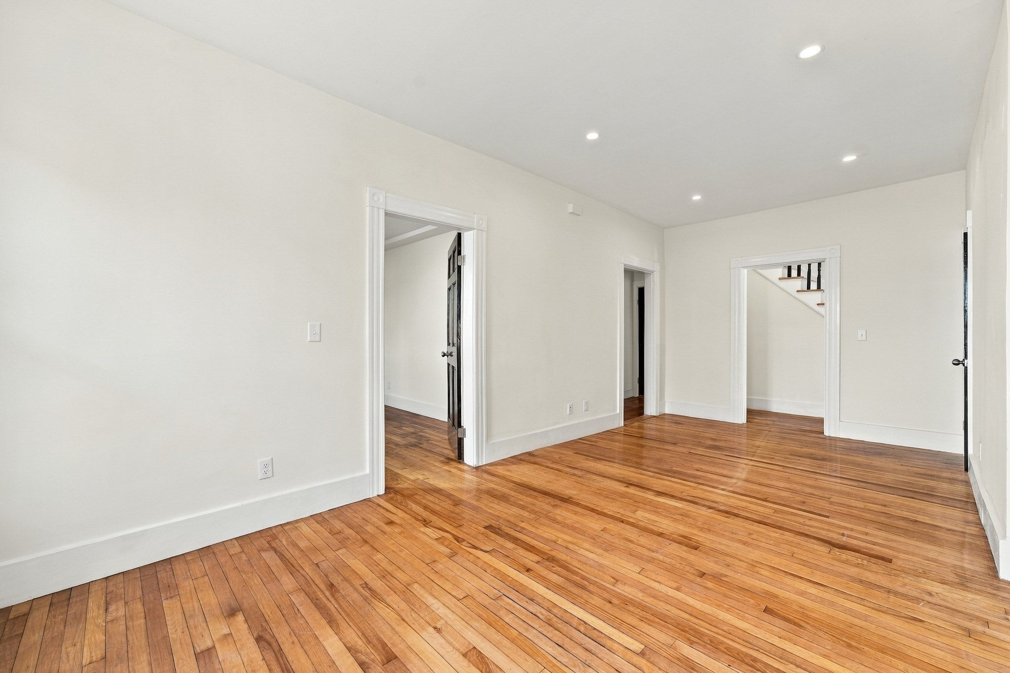 174 Hamilton St, Southbridge, MA Photo #11