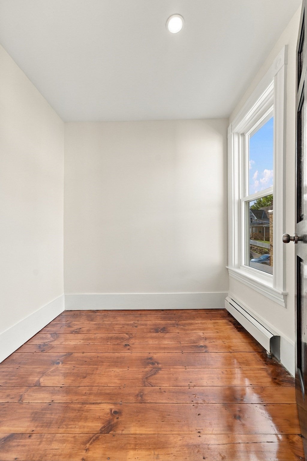 174 Hamilton St, Southbridge, MA Photo #33