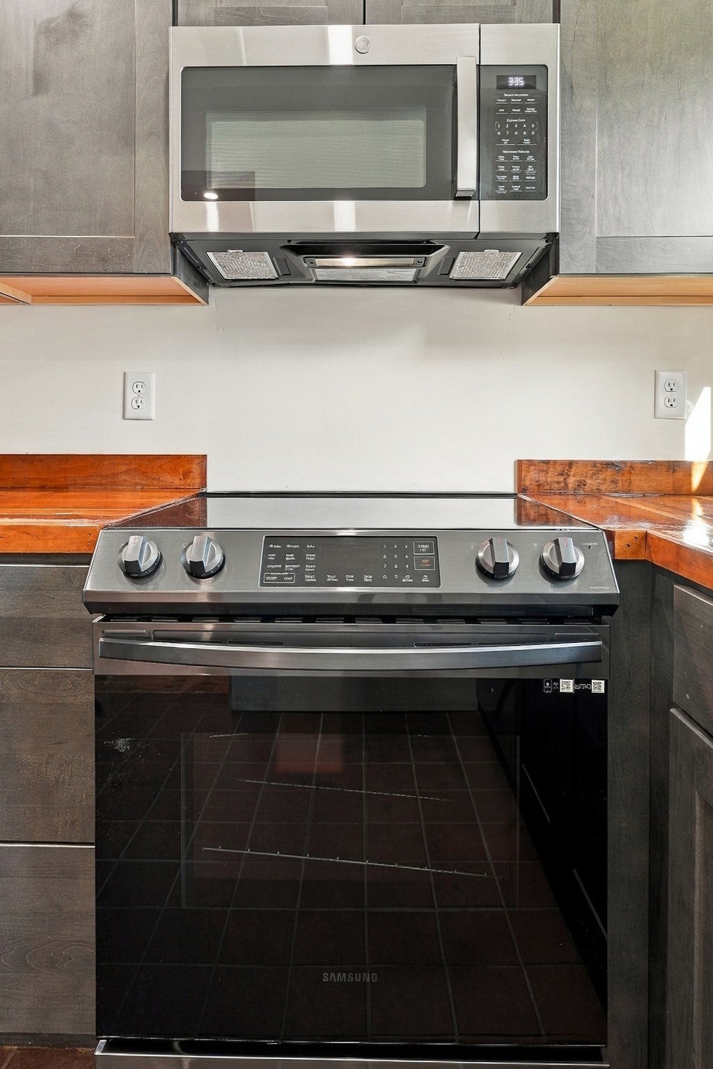 174 Hamilton St, Southbridge, MA Photo #24