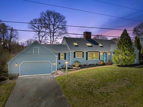 Photo of 61 Linda Ln, Barnstable, MA 02601 (MLS # 73510882)