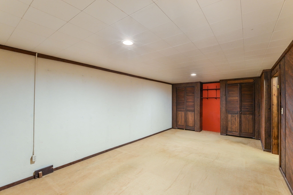 Dennis, Massachusetts 02638, United States, 3 Bedrooms Bedrooms, ,2 BathroomsBathrooms,Residential,Pending,42501