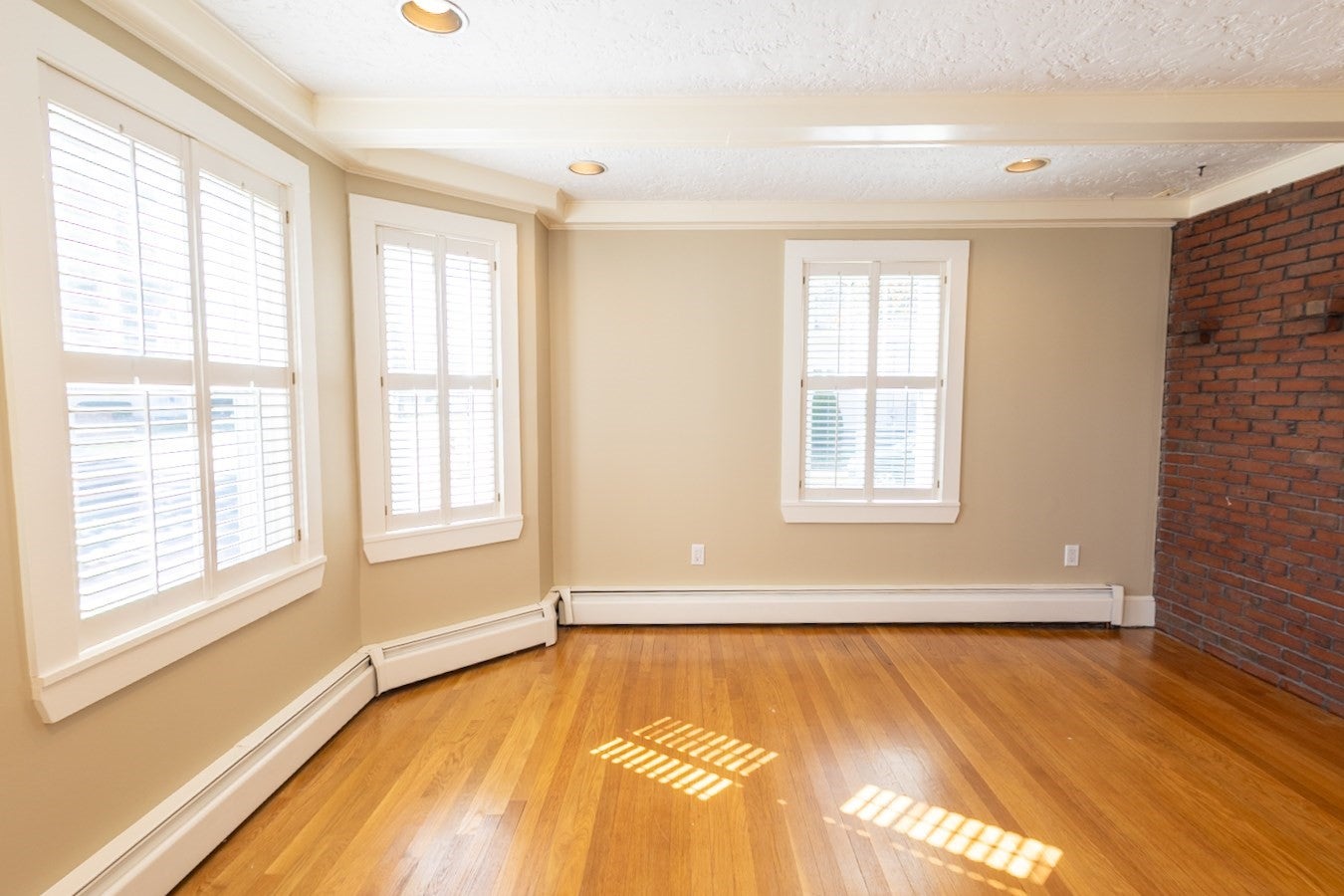 129 Lynn Street #1, Peabody, MA, 129 Lynn Street #1, Peabody, MA Photo #2