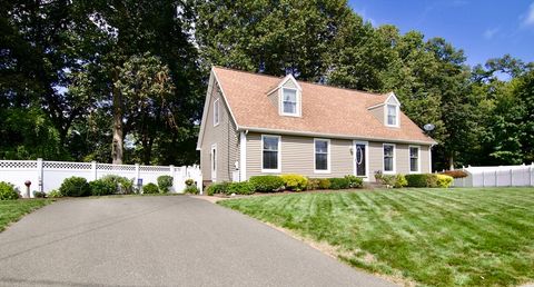 90 Atlantic St Ludlow MA 01056