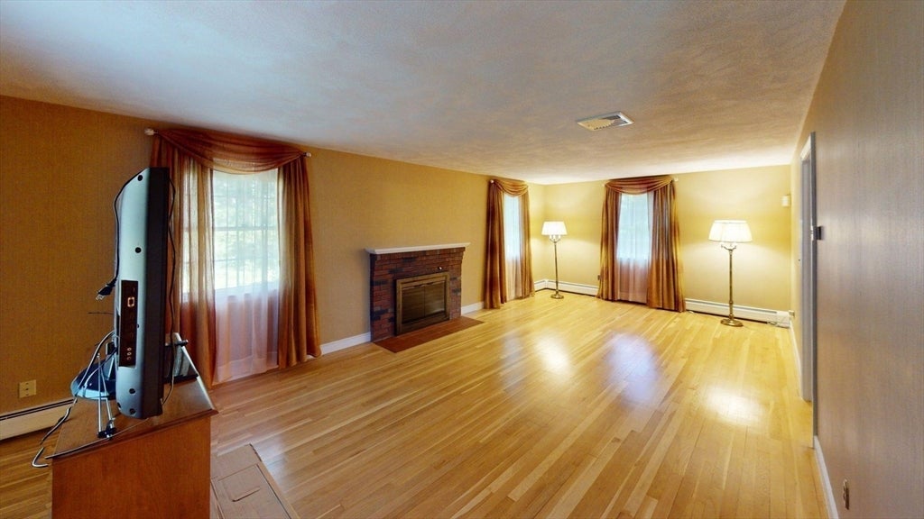 22 Ranlett Ln, Billerica, MA, 22 Ranlett Ln, Billerica, MA Photo #13