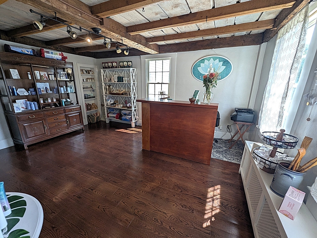 457 Great Rd