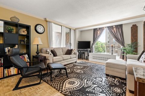 33 Pond Ave 603 Brookline MA 02445