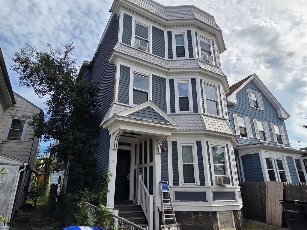 9 Lincoln St, Boston, MA Photo #2