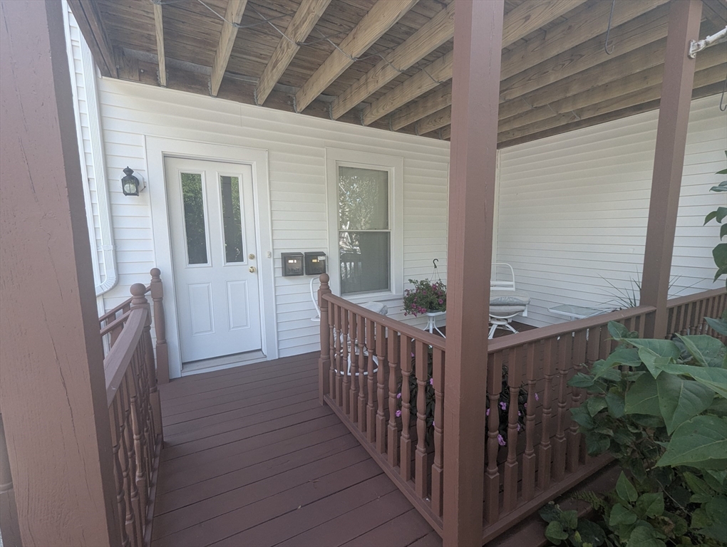 Franklin, Massachusetts 02038, United States, 4 Bedrooms Bedrooms, ,2 BathroomsBathrooms,Residential,Active,207572