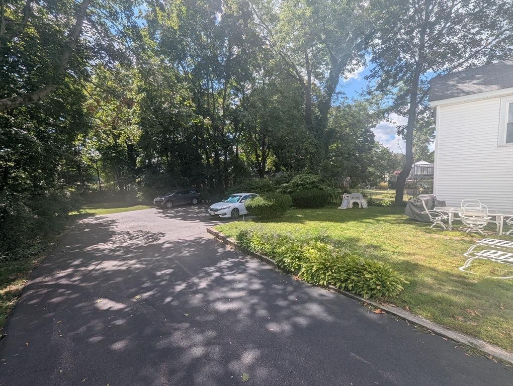 Franklin, Massachusetts 02038, United States, 4 Bedrooms Bedrooms, ,2 BathroomsBathrooms,Residential,Active,207572