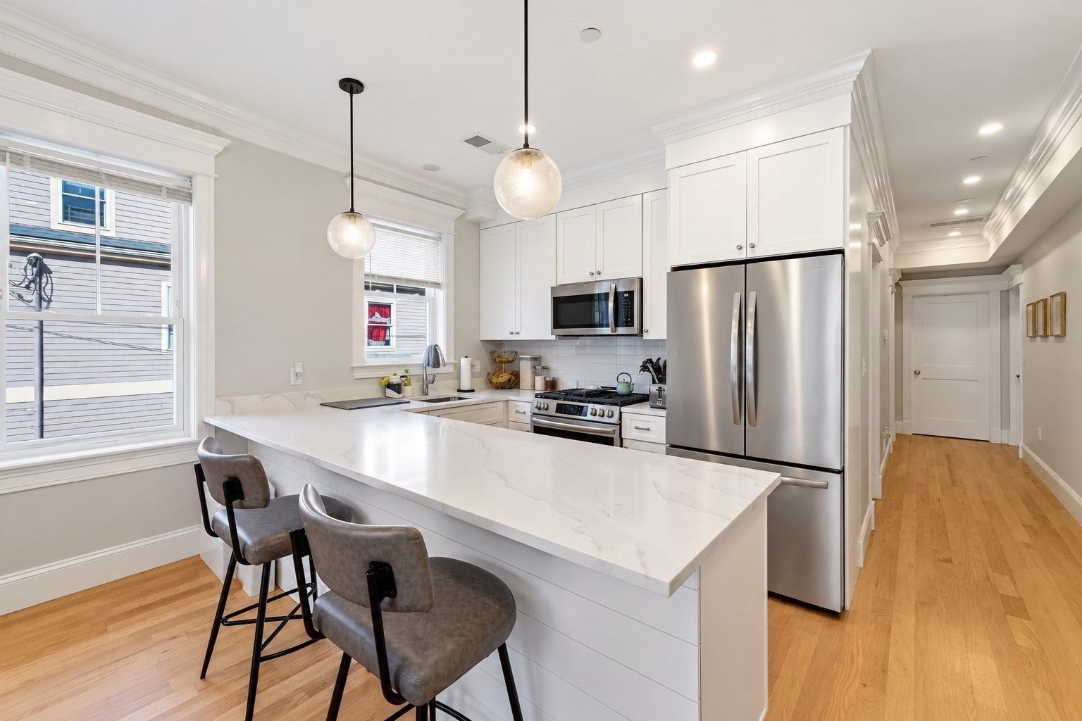 109 Ellington St 2