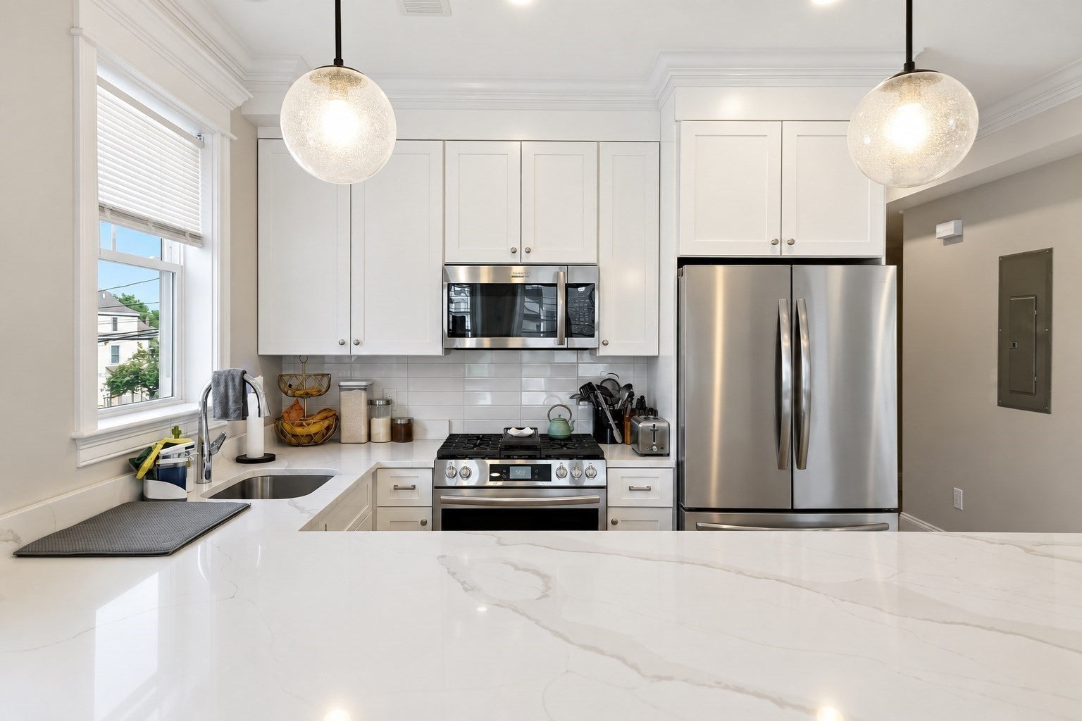 109 Ellington St 2
