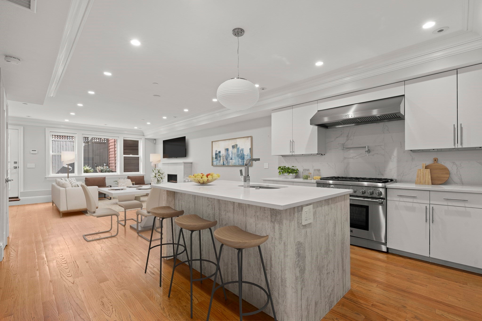 18 Follen Street