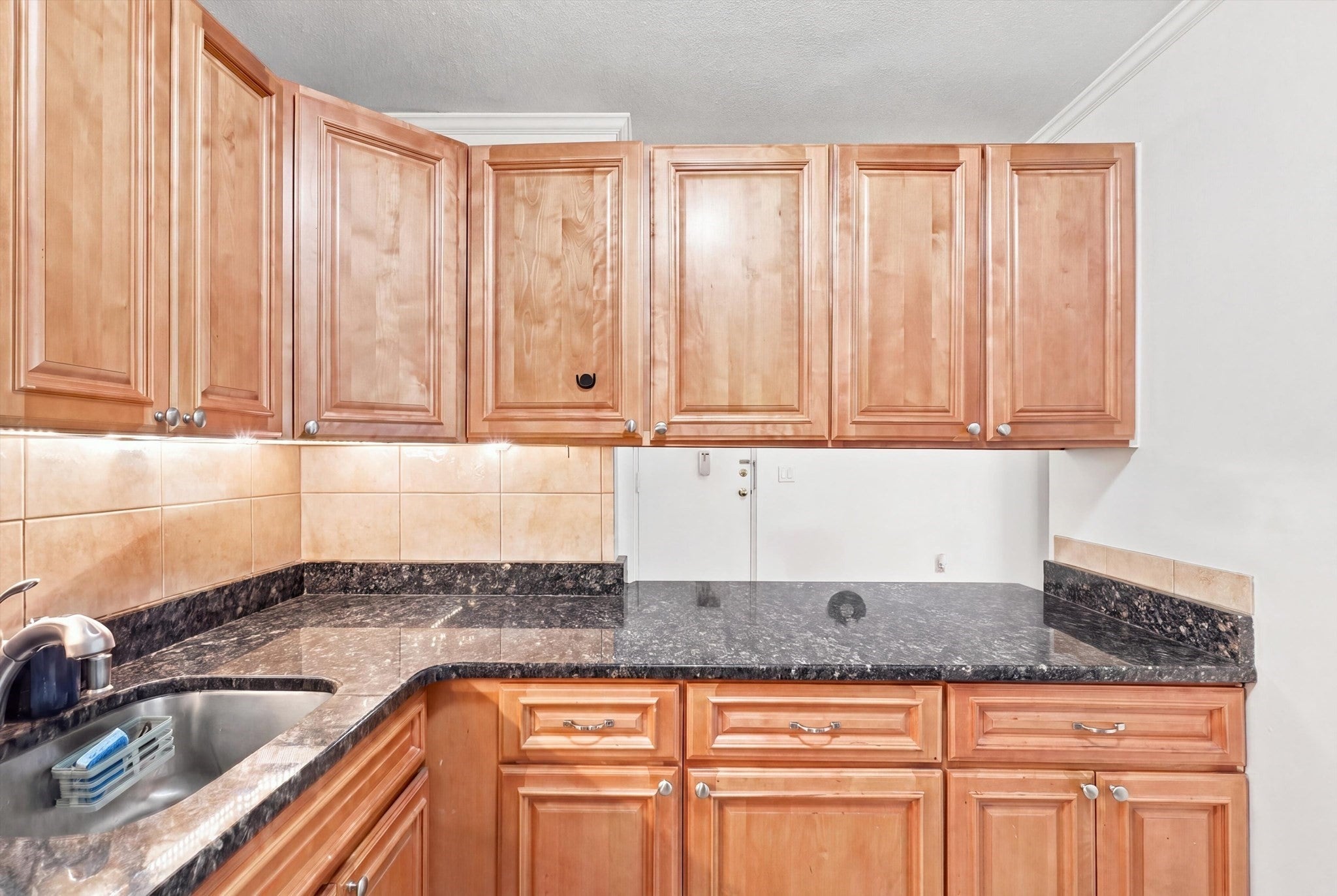 237 N Main St #5, Andover, MA, 237 N Main St #5, Andover, MA Photo #3