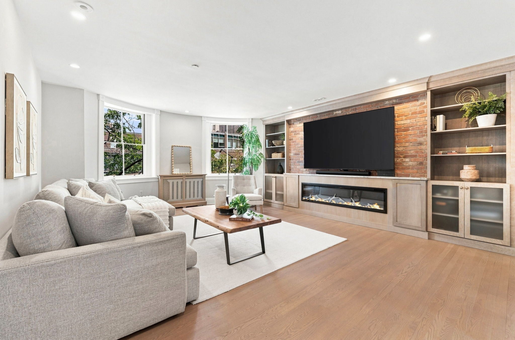 Photo of 31 Bowdoin St, Boston, MA