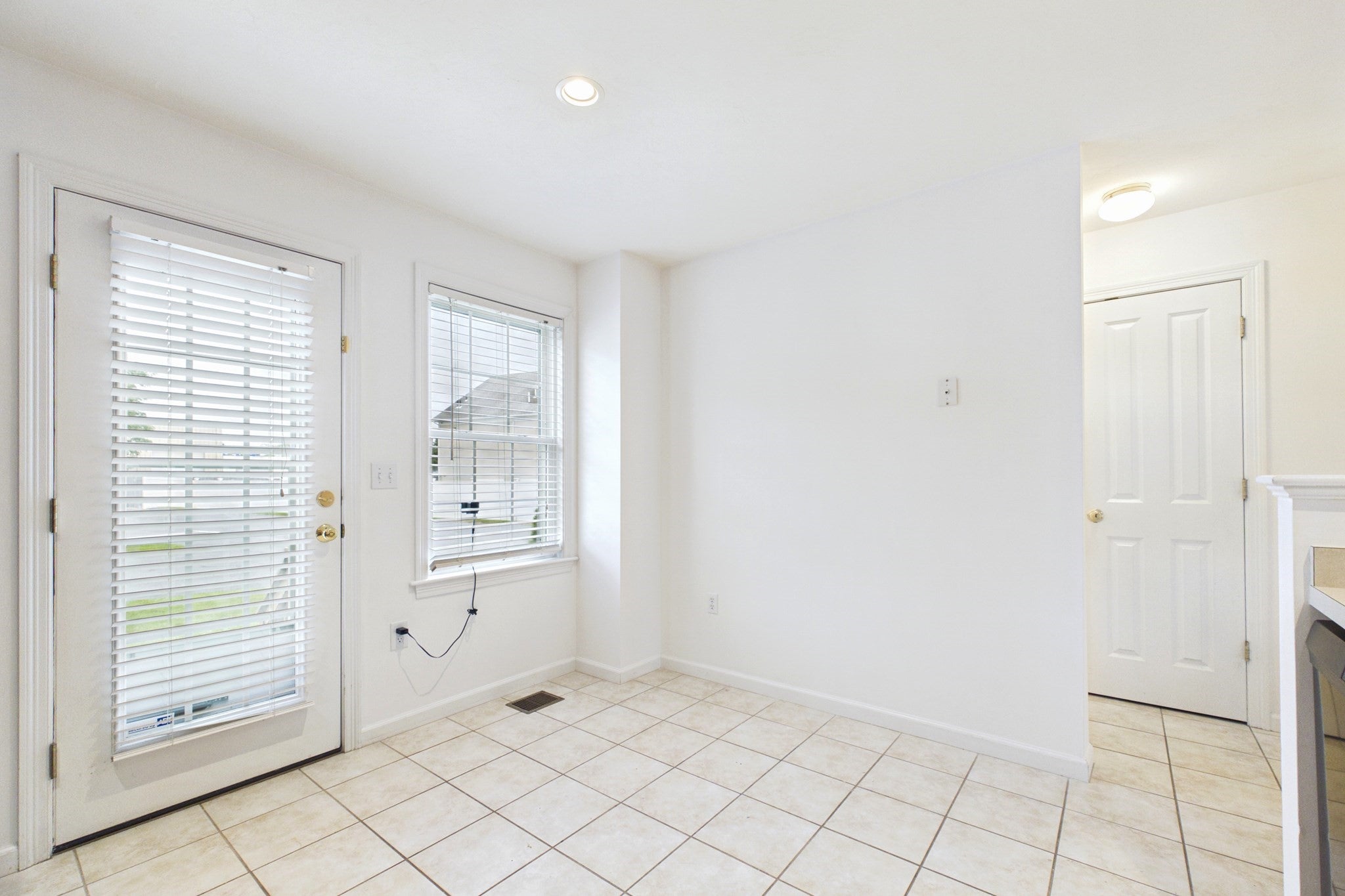 115 Boxberry Ln #115, Rockland, MA Photo #18