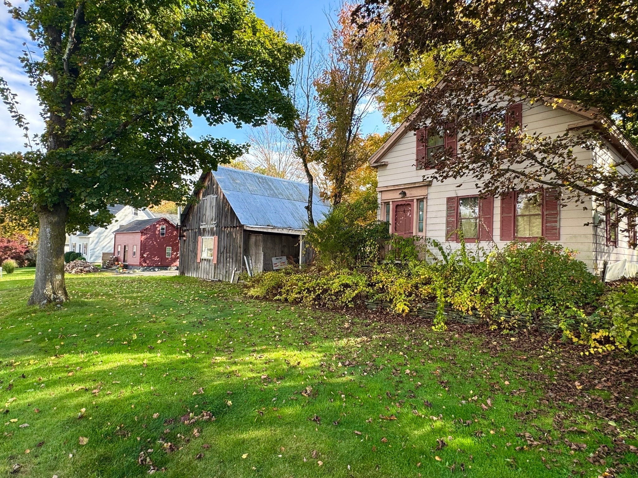 Photo of 174 Main St, Williamsburg, MA