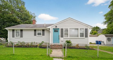 398 Brockton St New Bedford MA 02745