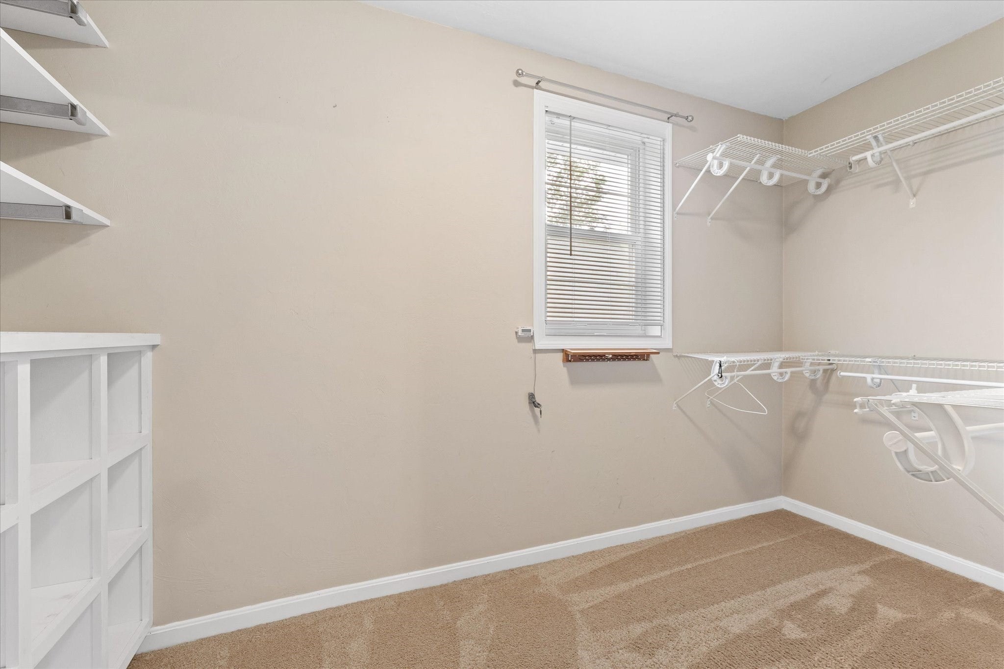19 Cypress St, Oxford, MA Photo #24