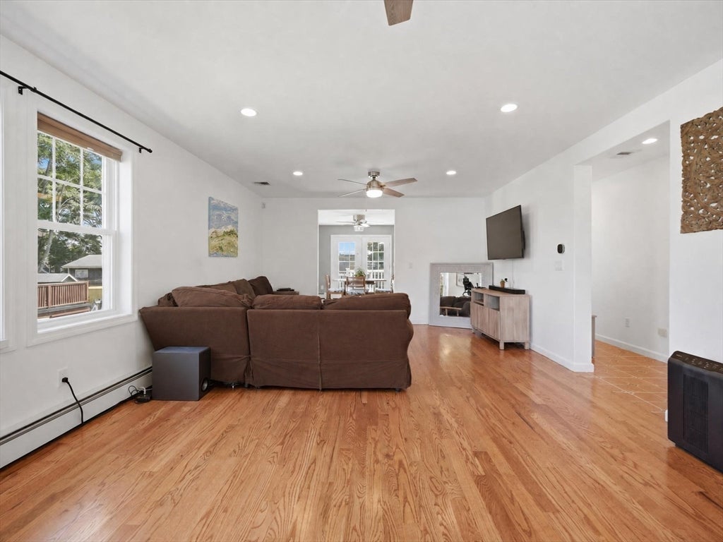 53 Osborne Street, New Bedford, MA Photo #18