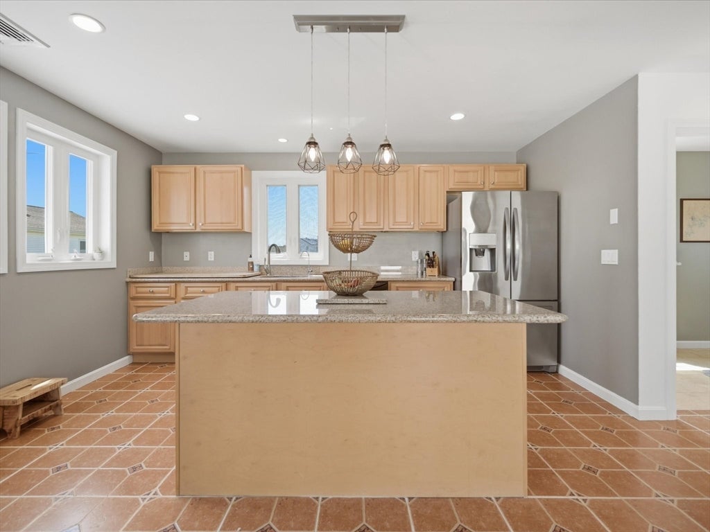 53 Osborne Street, New Bedford, MA Photo #22