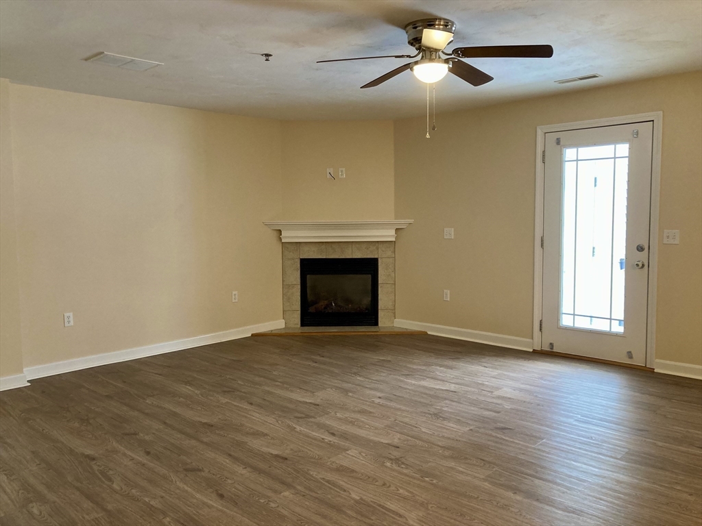 216 Reservoir St 107