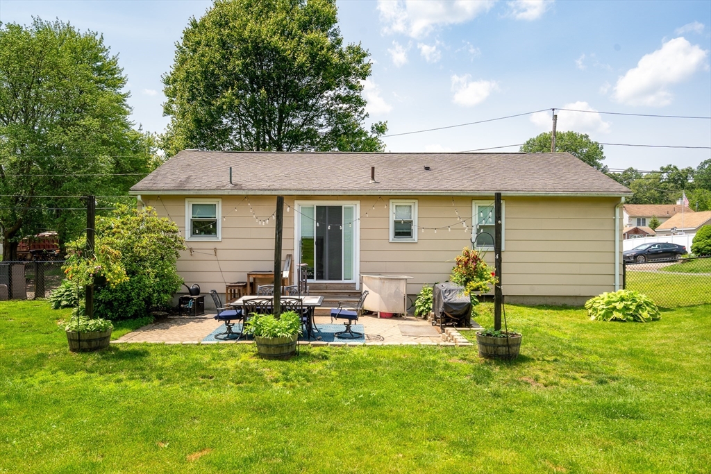 38 Garland Avenue