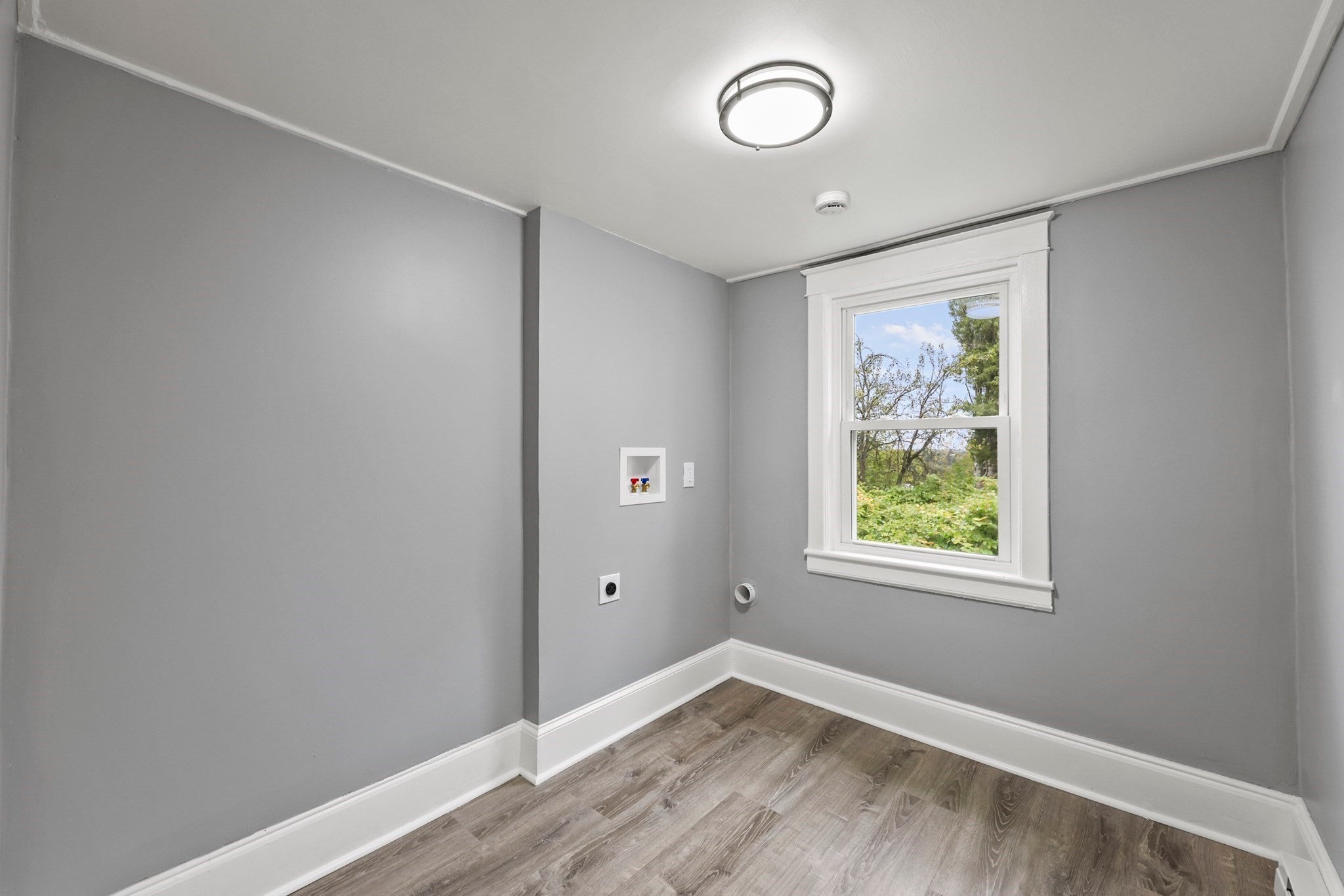 100 Essex St, Pittsfield, MA, 100 Essex St, Pittsfield, MA Photo #27