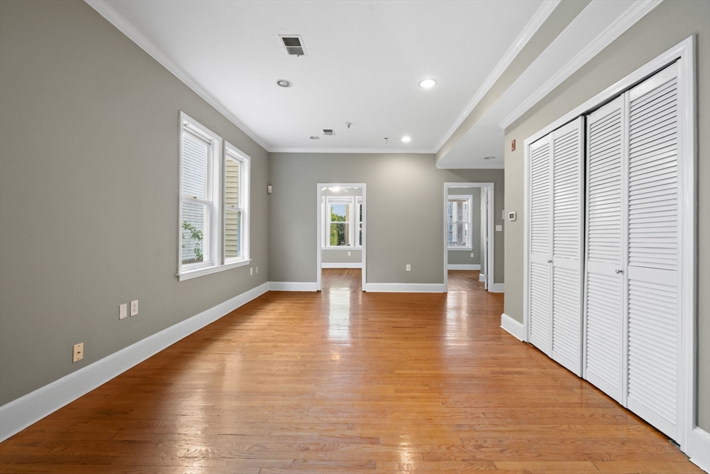 14 Estella St 2