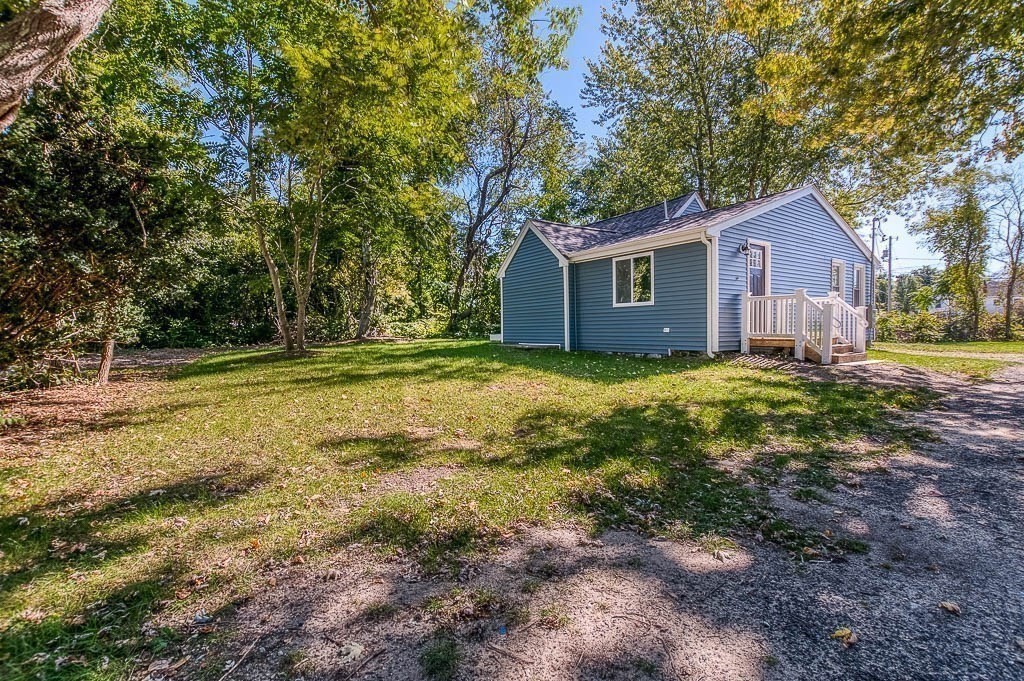 2838 Cranberry Hwy