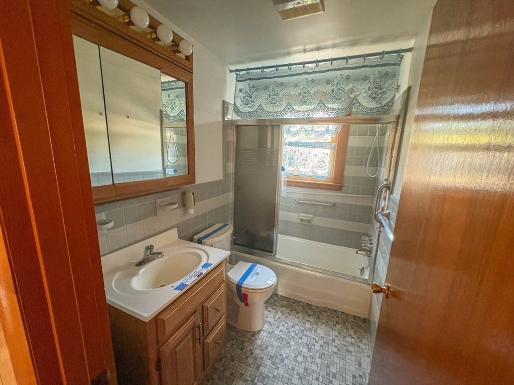48 Home Street, Peabody, MA, 48 Home Street, Peabody, MA Photo #22