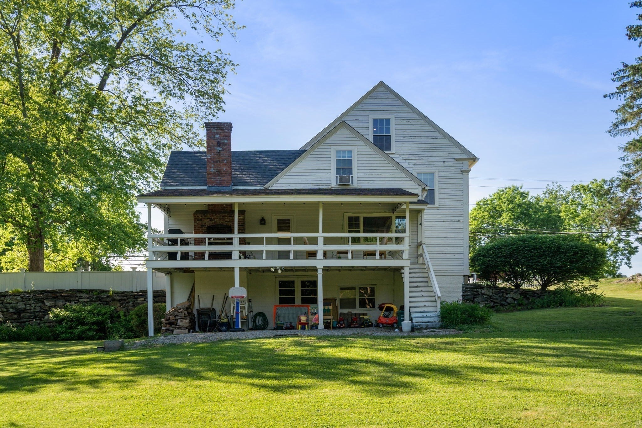 339 Boston Rd