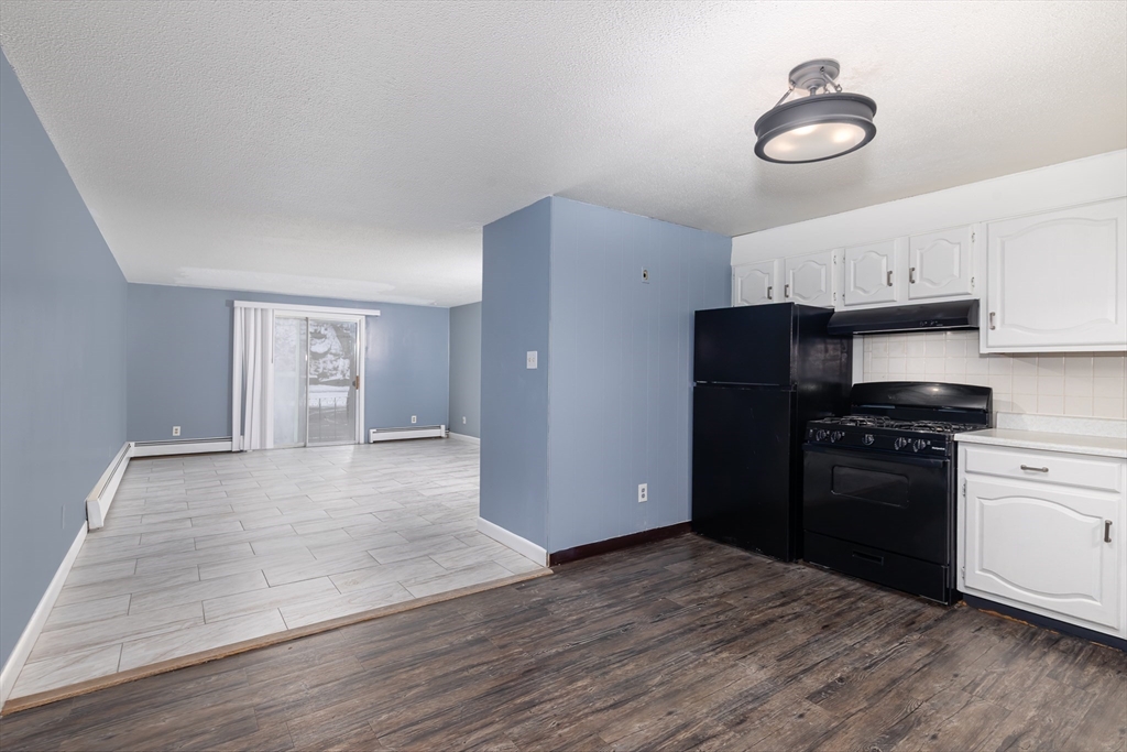 24-26 Inman Street 4