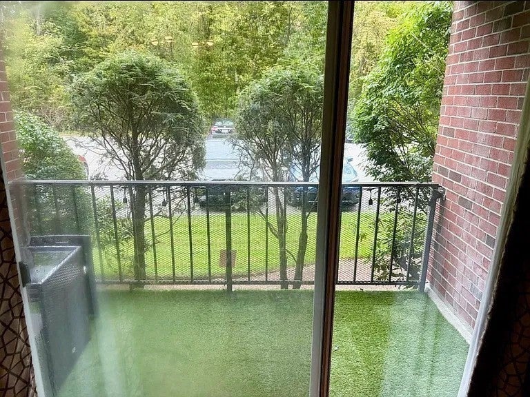 50/56 Broadlawn Parrk #103, Boston, MA Photo #10
