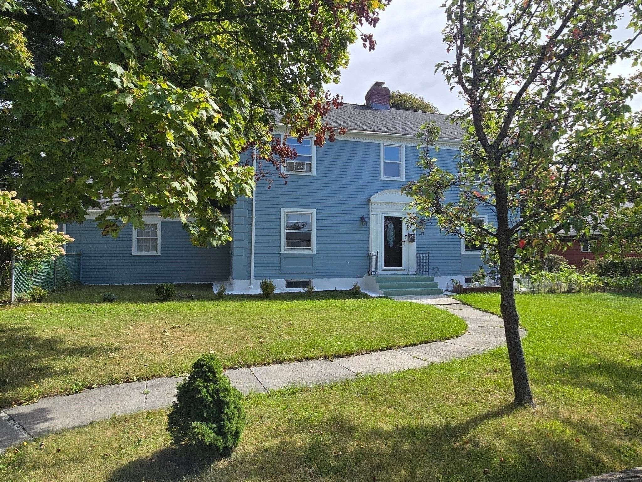 203 Burncoat St