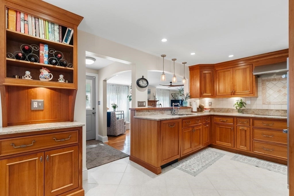 16 Beaver Park Road