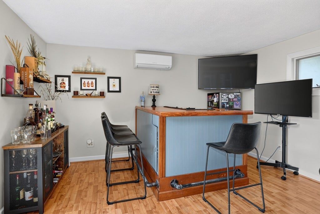 18 Ellis St, Woburn, MA Photo #21